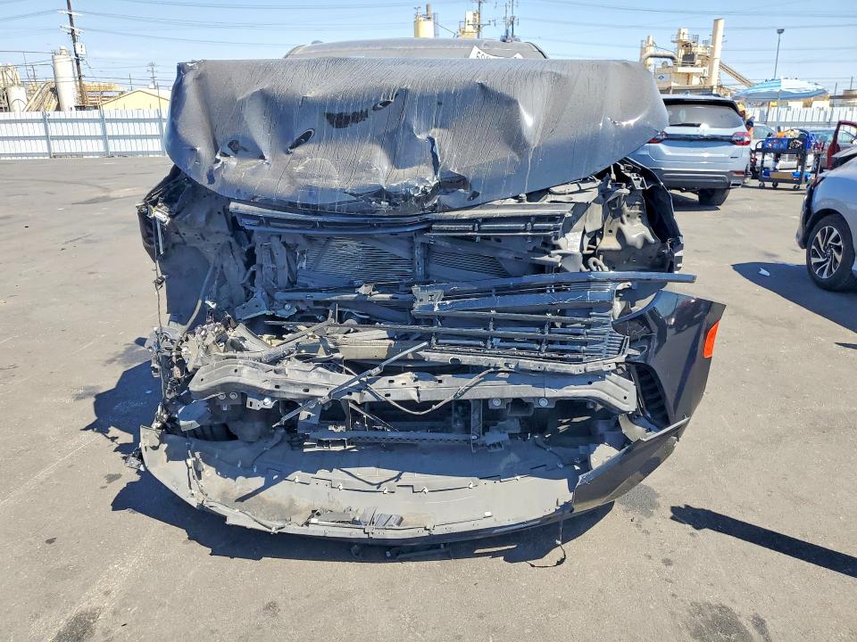 2023 Chevrolet Suburban VIN 1GNSKEKD5PR108689 COPART salvage auction — FRONT END, In - Dis/Dlr/Exp Only Clean Title (P), sold $8,200 on 2026-08-19 (photo 5)