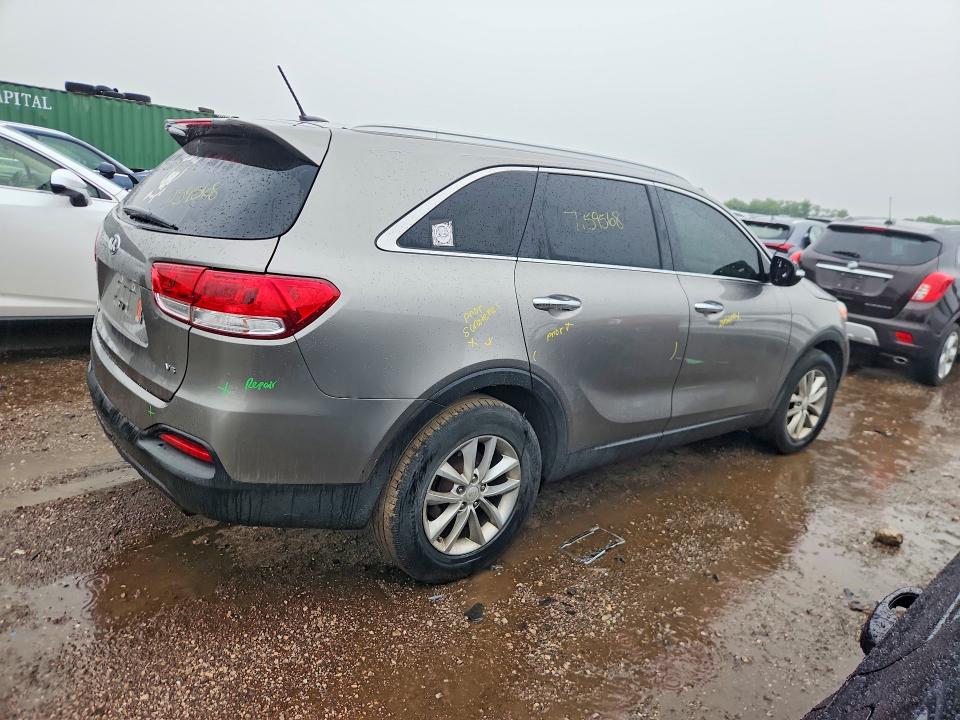 2018 Kia Sorento VIN 5XYPG4A53JG387389 COPART salvage auction — VANDALISM, Il - Salvage Certificate, sold $1,500 on 2026-07-28 (photo 3)