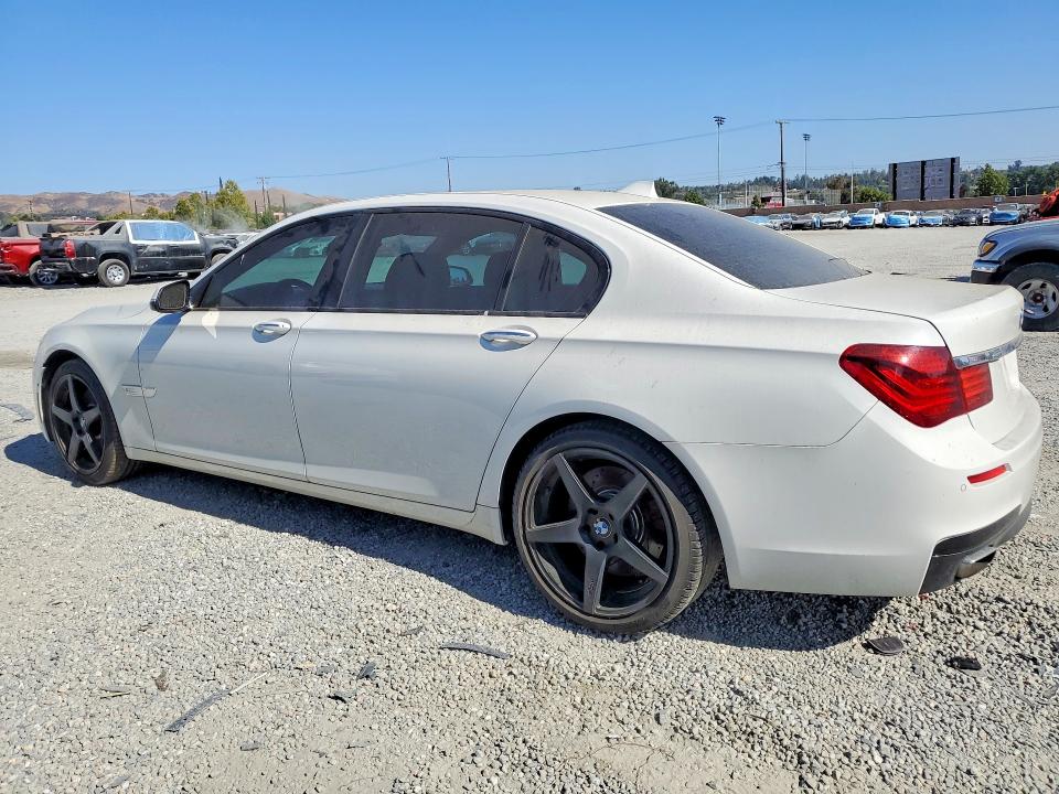 2015 BMW VIN WBAYE8C58FD781620 COPART salvage auction — FRONT END, Az - Dis/Dlr/Exp Only Clean Title, sold $1,500 on 2026-07-29 (photo 2)