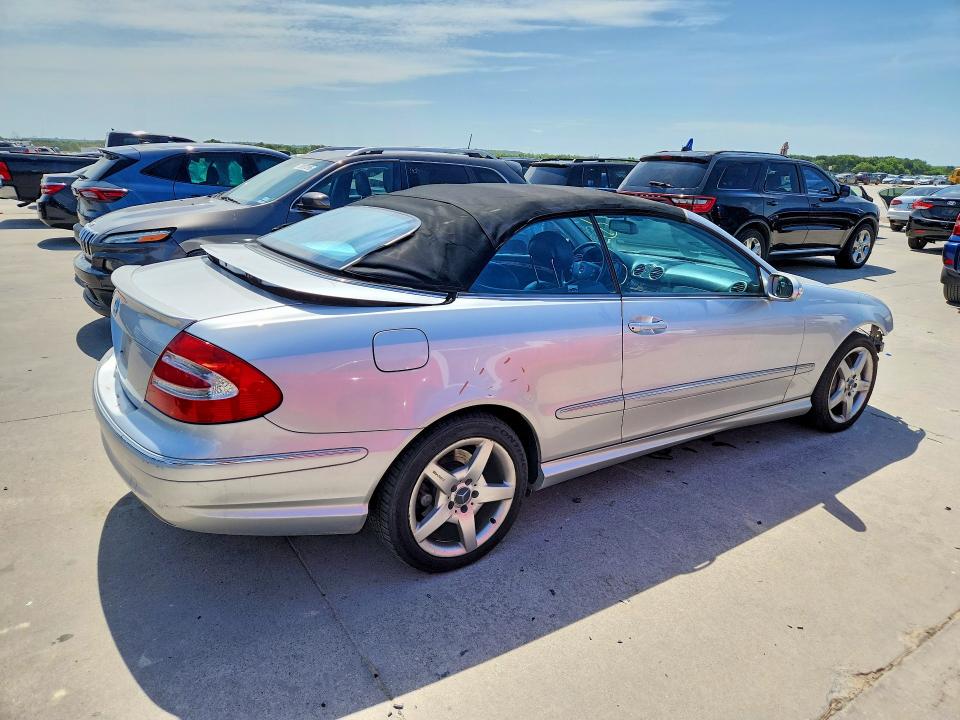2005 Mercedes-benz Clk-klasse VIN WDBTK75G35T035402 COPART salvage auction — FRONT END, TX - SALVAGE VEHICLE TITLE (P), sold $1,200 on 2026-07-16 (photo 3)