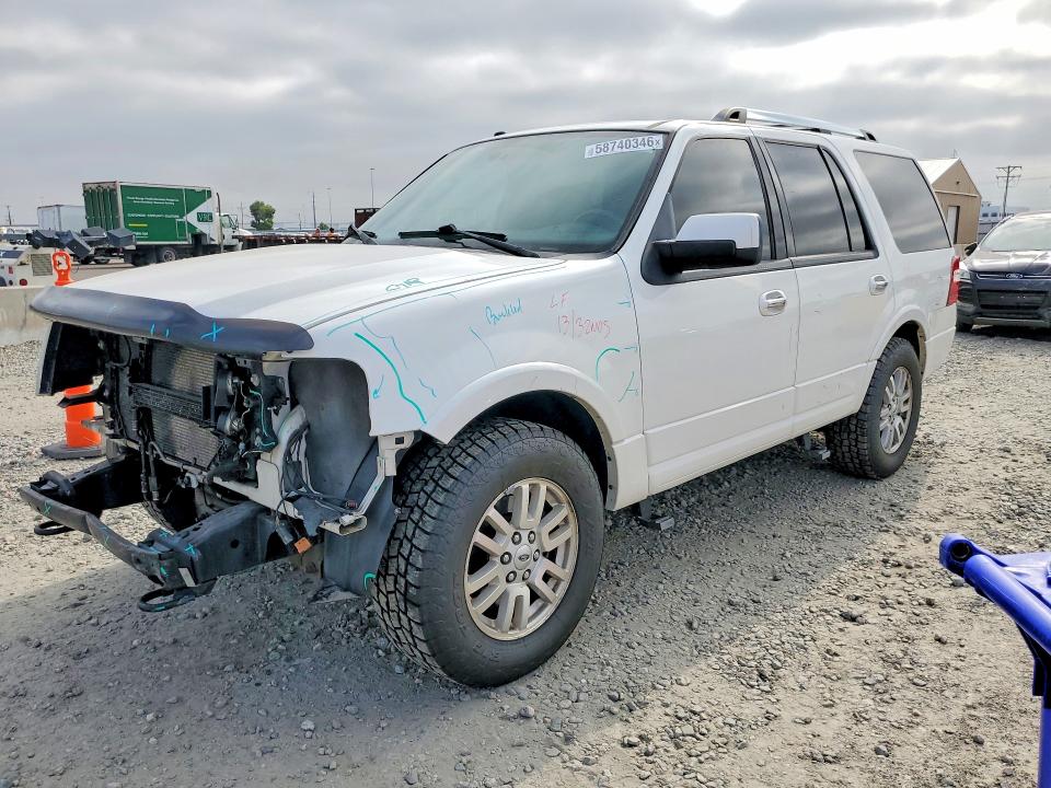2013 Ford Expedition VIN 1FMJU2A55DEF12016 COPART salvage auction — FRONT END, Co - Salvage Title, sold $825 on 2026-07-09 (photo 1)