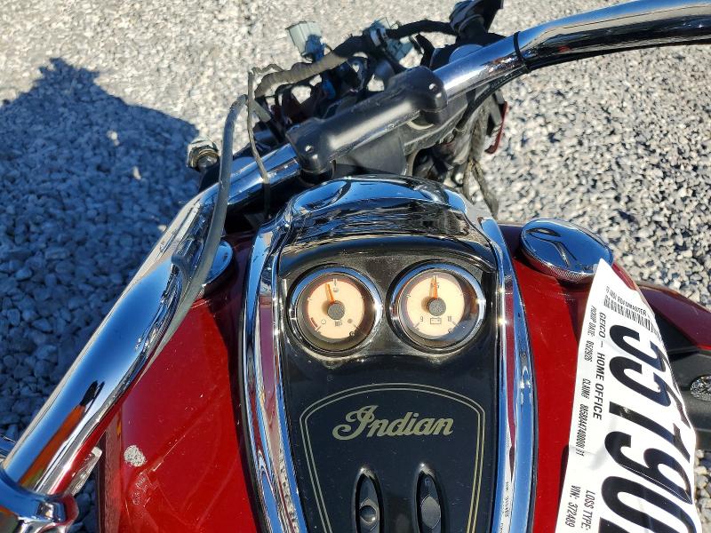 2019 Indian motorcycle co. Roadmaster VIN 56KTREAA4K3372489 COPART salvage auction — FRONT END, NV - SALVAGE TITLE, sold $450 on 2026-10-01 (photo 7)