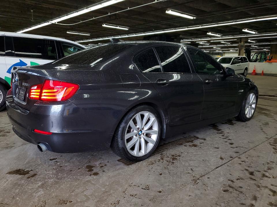 2011 BMW 5 series VIN WBAFU7C59BC873209 COPART salvage auction — MECHANICAL, Il - Certificate Of Title, sold $625 on 2026-07-06 (photo 3)