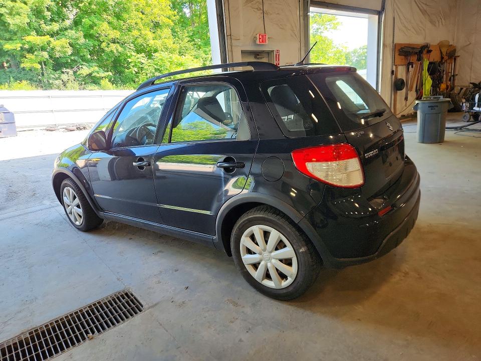 2011 Suzuki Sx4 VIN JS2YB5A38B6304170 COPART salvage auction — MINOR DENT/SCRATCHES, Vt - Certificate Of Title, sold $450 on 2026-07-06 (photo 2)