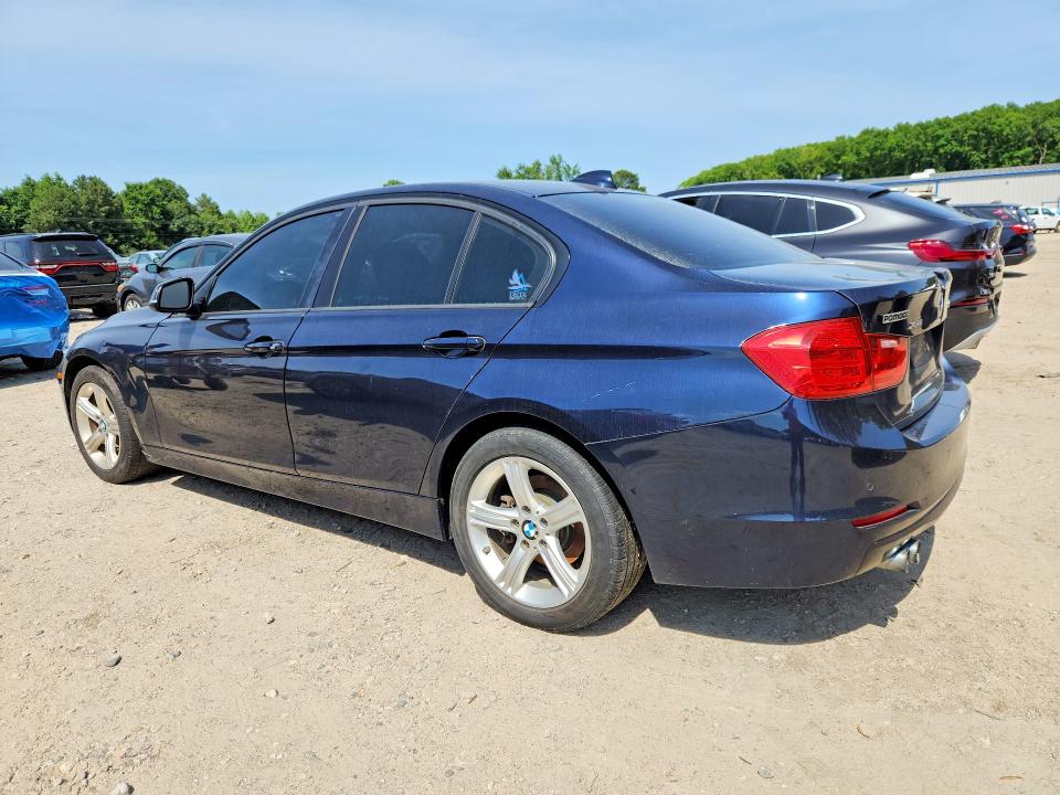 2013 BMW 3er VIN WBA3B3C58DJ811834 COPART salvage auction — MECHANICAL, Va - Certificate Of Title, sold $375 on 2026-07-28 (photo 2)