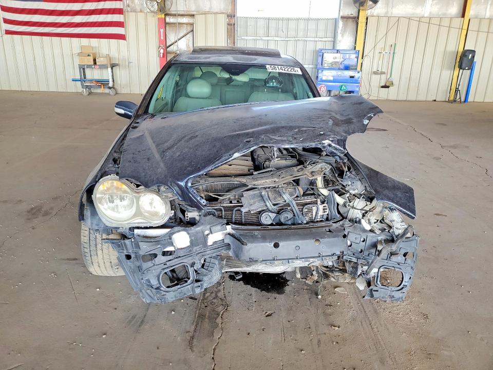 2005 Mercedes-benz C class VIN WDBRF40J05F606701 COPART salvage auction — FRONT END, Az - Certificate Of Title, sold $475 on 2026-07-29 (photo 5)