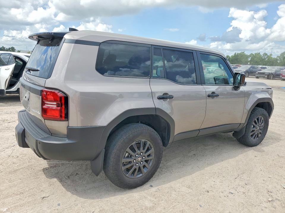 2025 Toyota Land cruiser VIN JTEABFAJ8SK023361 COPART salvage auction — FRONT END, Nc - Salvage Certificate Of Title, sold $28,500 on 2026-07-21 (photo 3)
