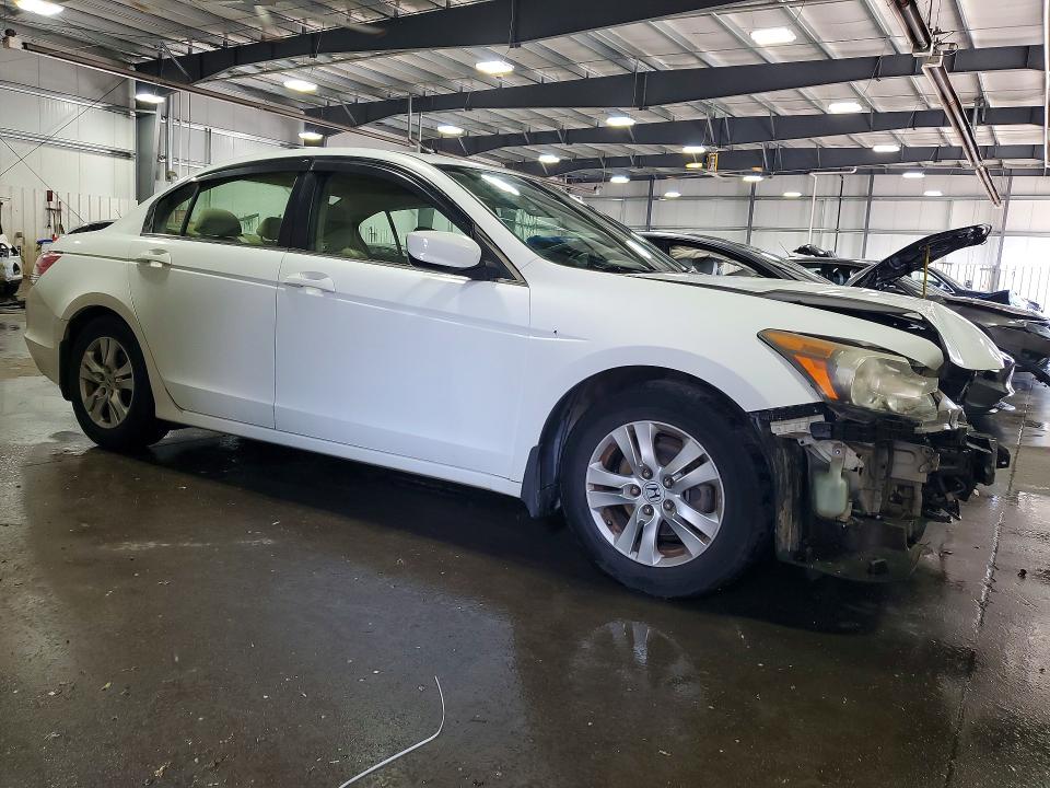 2008 Honda Accord VIN JHMCP26428C056190 COPART salvage auction — FRONT END, Al - Cert Of Title-Salvage Title, sold $525 on 2026-07-30 (photo 4)