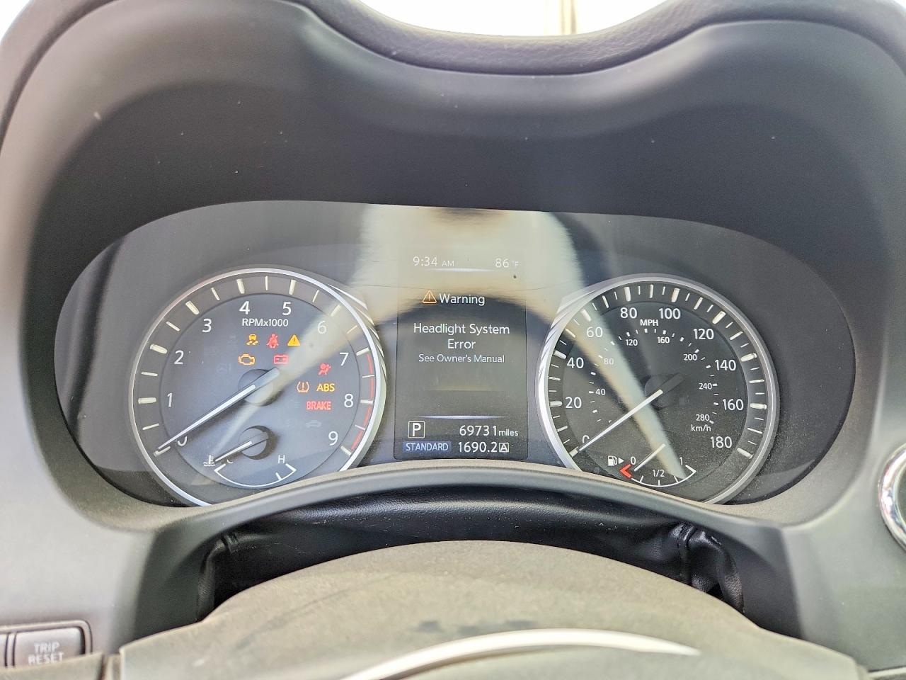 2018 Infiniti Q50 VIN JN1EV7AP8JM354910 COPART salvage auction — Side, TX - SALVAGE VEHICLE TITLE, sold $975 on 2026-07-09 (photo 9)