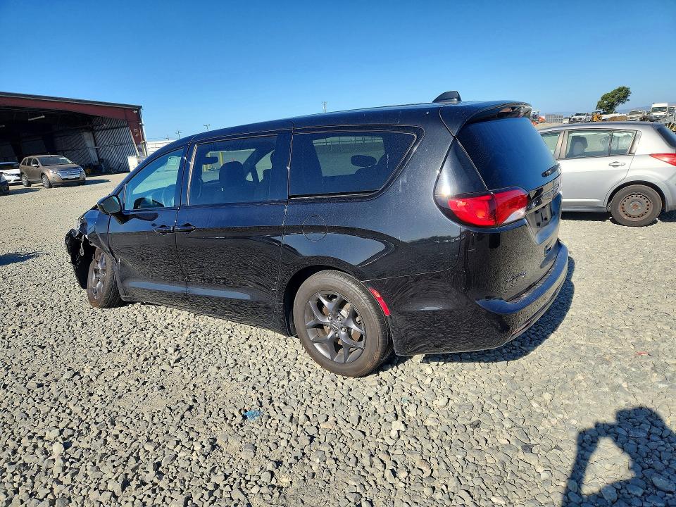 2019 Chrysler Pacifica VIN 2C4RC1FG8KR635968 COPART salvage auction — FRONT END, Ca - Salvage Certificate, sold $1,800 on 2026-07-23 (photo 2)