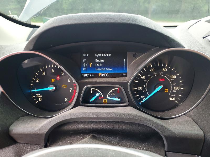 2018 Ford Escape VIN 1FMCU9GD4JUD45956 COPART salvage auction — MECHANICAL, Salvage Title, sold $550 on 2026-08-22 (photo 9)