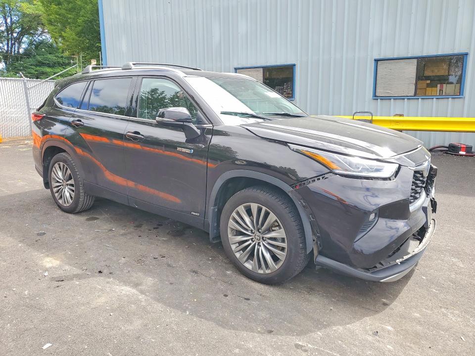 2021 Toyota VIN 5TDEBRCH3MS050741 COPART salvage auction — FRONT END, Or - Salvage Title Certificate, sold $18,700 on 2026-07-22 (photo 4)
