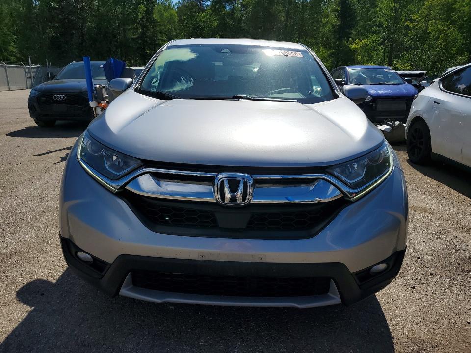 2018 Honda Cr-v VIN 2HKRW2H81JH116890 COPART salvage auction — NORMAL WEAR, On - Permit No Brand - Unfit, sold $11,900 on 2026-07-03 (photo 5)