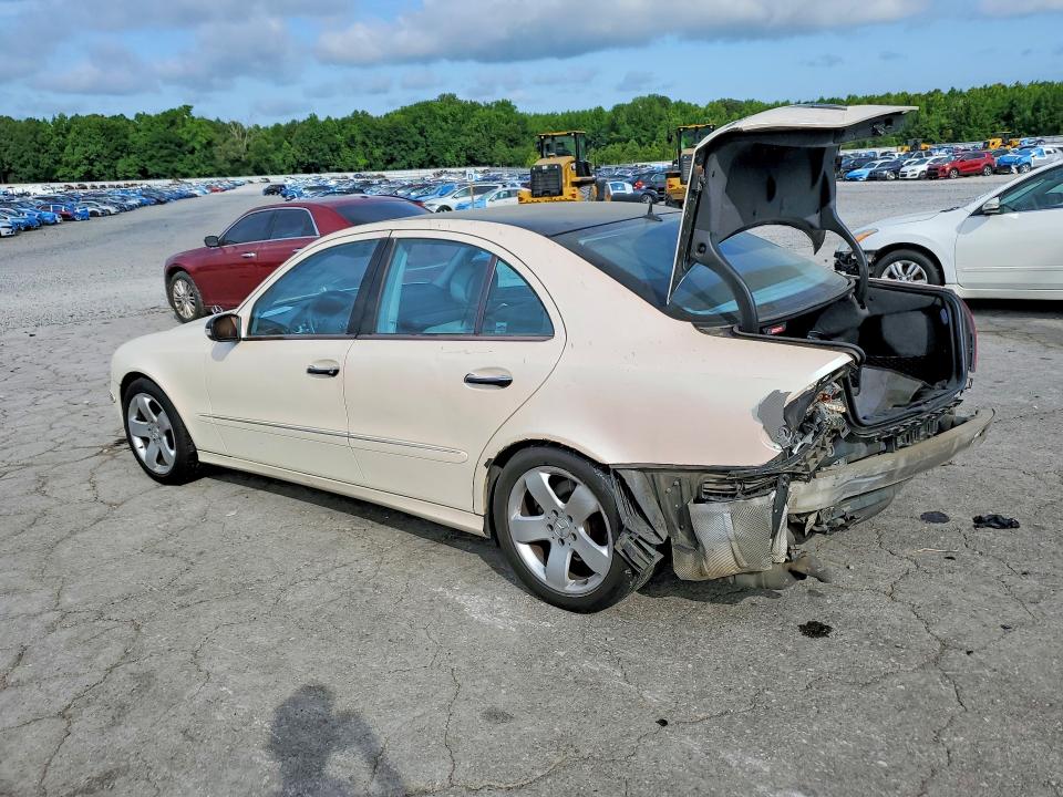 2004 Mercedes-benz E-klasse VIN WDBUF70J94A462220 COPART salvage auction — REAR END, Tn - Salvage Certificate, sold $600 on 2026-08-29 (photo 2)