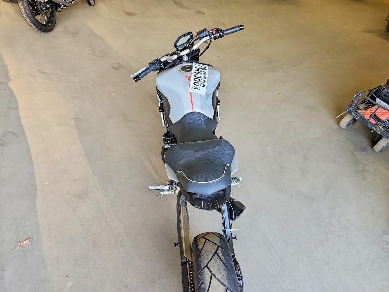 2019 Yamaha Mt09 VIN JYARN53E6KA006388 COPART salvage auction — SIDE, CT - CERT OF TITLE-SALVAGE, sold $2,100 on 2026-07-23 (photo 6)