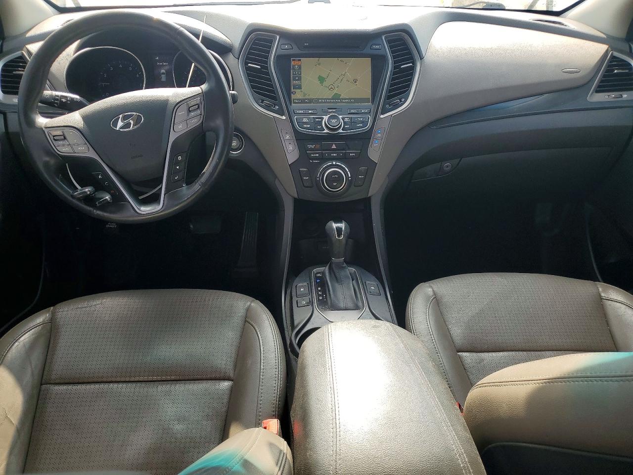 2016 Hyundai Santa Fe VIN 5XYZU3LB2GG355394 COPART salvage auction — Front End, KS - CERT OF TITLE-SALVAGE, sold $3,050 on 2026-07-07 (photo 8)