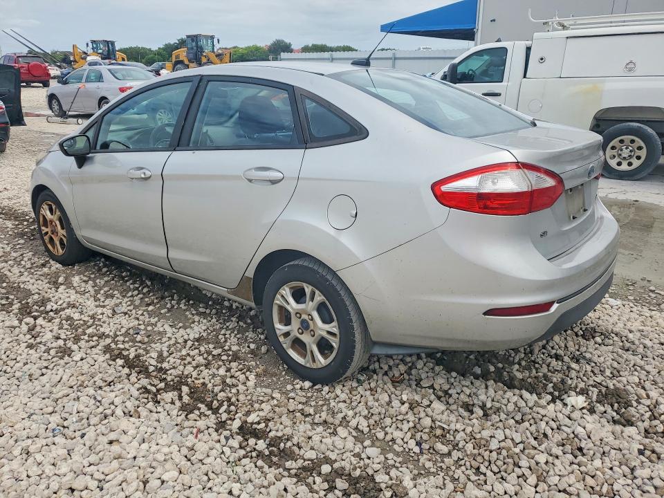 2015 Ford Fiesta VIN 3FADP4BJ1FM198545 COPART salvage auction — SIDE, FL - CERT OF TITLE SLVG REBUILDABLE, sold $300 on 2026-07-02 (photo 2)