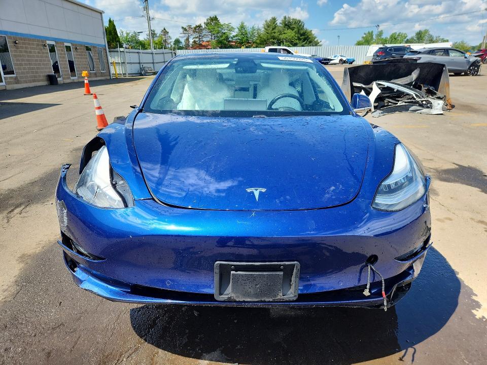 2019 Tesla Model 3 VIN 5YJ3E1EB4KF526764 COPART salvage auction — SIDE, Ct - Cert Of Title-Salvage, sold $950 on 2026-07-28 (photo 5)