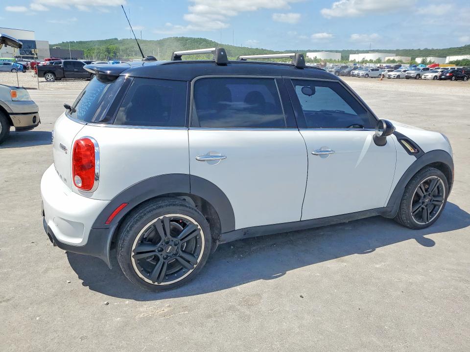 2015 Mini Cooper VIN WMWZC3C59FWT04356 COPART salvage auction — MECHANICAL, Ok - Certificate Of Title, sold $925 on 2026-07-22 (photo 3)
