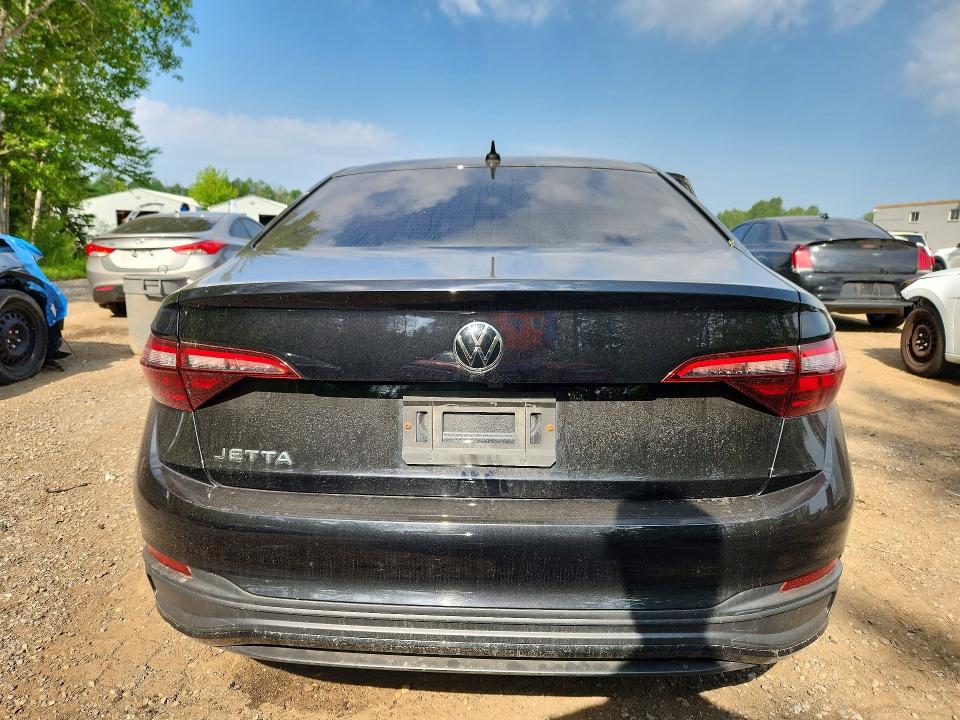 2023 Volkswagen Jetta VIN 3VWSM7BU5PM044571 COPART salvage auction — SIDE, On - Permit Salvage, sold $7,400 on 2026-07-28 (photo 6)