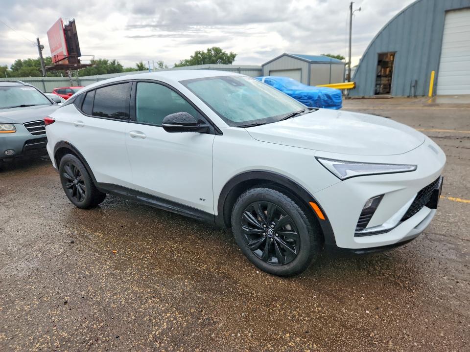 2025 Buick . VIN KL47LBEPXSB127346 COPART salvage auction — MINOR DENT/SCRATCHES, Ks - Cert Of Title-Salvage, sold $3,100 on 2026-07-22 (photo 4)