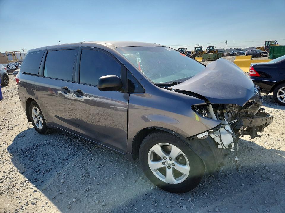 2016 Toyota Sienna VIN 5TDZK3DC1GS704593 COPART salvage auction — FRONT END, Co - Salvage Title, sold $275 on 2026-07-28 (photo 4)