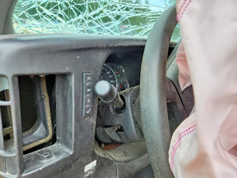 2022 Gmc Savana VIN 7GZ37TC7XNN000247 COPART salvage auction — ALL OVER, Az - Cert Of Title - Salvage, sold $2,500 on 2026-07-02 (photo 9)