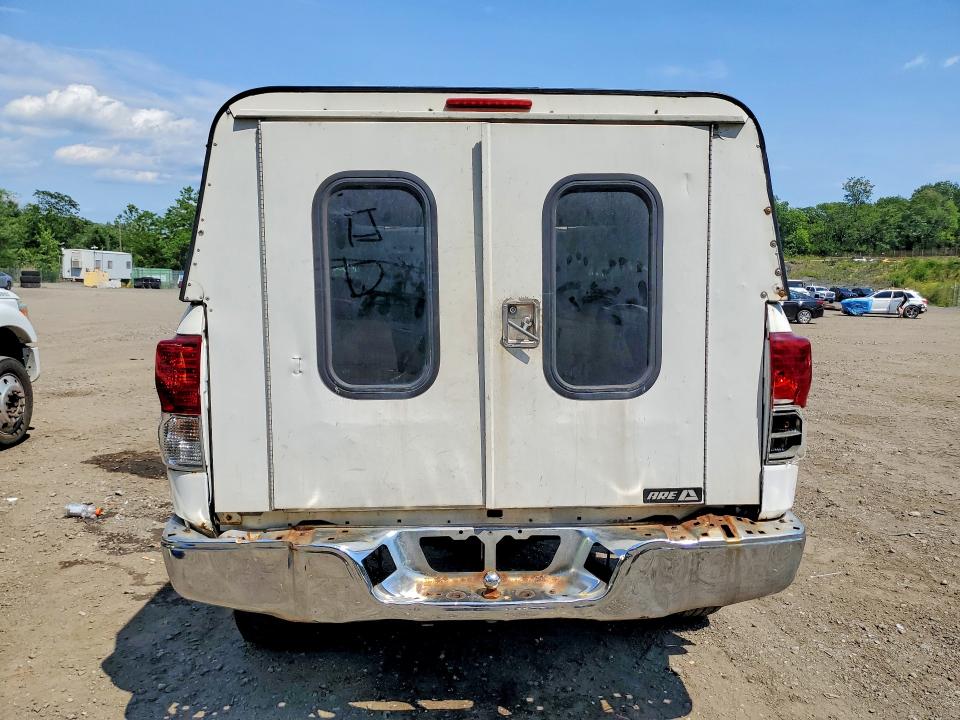 2010 Toyota Tundra VIN 5TFLU5F18AX024148 COPART salvage auction — SIDE, Salvage Title, sold $2,450 on 2026-07-09 (photo 6)