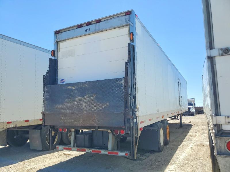 2001 Utility trailer manufacturer Utility tr VIN 1UYVS248X1U535604 COPART salvage auction — MINOR DENT/SCRATCHES, CA - CERTIFICATE OF TITLE, sold $875 on 2026-08-31 (photo 4)