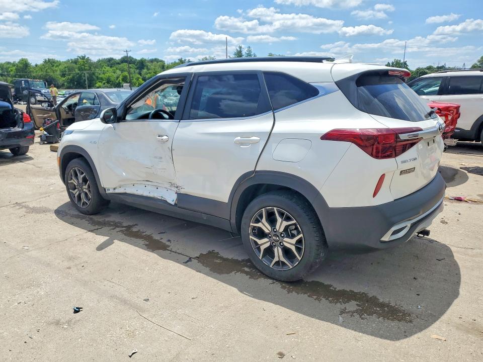2021 Kia Seltos VIN KNDERCAAXM7139215 COPART salvage auction — SIDE, Ky - Cert Of Title-Salvage, sold $5,700 on 2026-07-08 (photo 2)