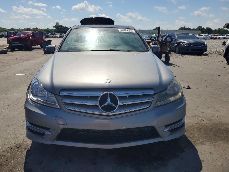 2013 Mercedes-benz C-klasse VIN WDDGF4HB6DR296384 COPART salvage auction — MECHANICAL, Mt - Certificate Of Title, sold $1,000 on 2026-07-13 (photo 5)