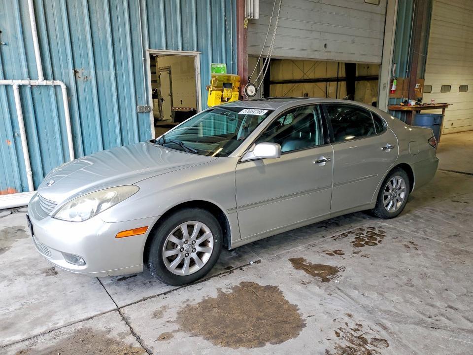 2002 Lexus ES VIN JTHBF30G725013077 COPART salvage auction — SIDE, Il - Salvage Certificate, sold $1,650 on 2026-07-08 (photo 1)