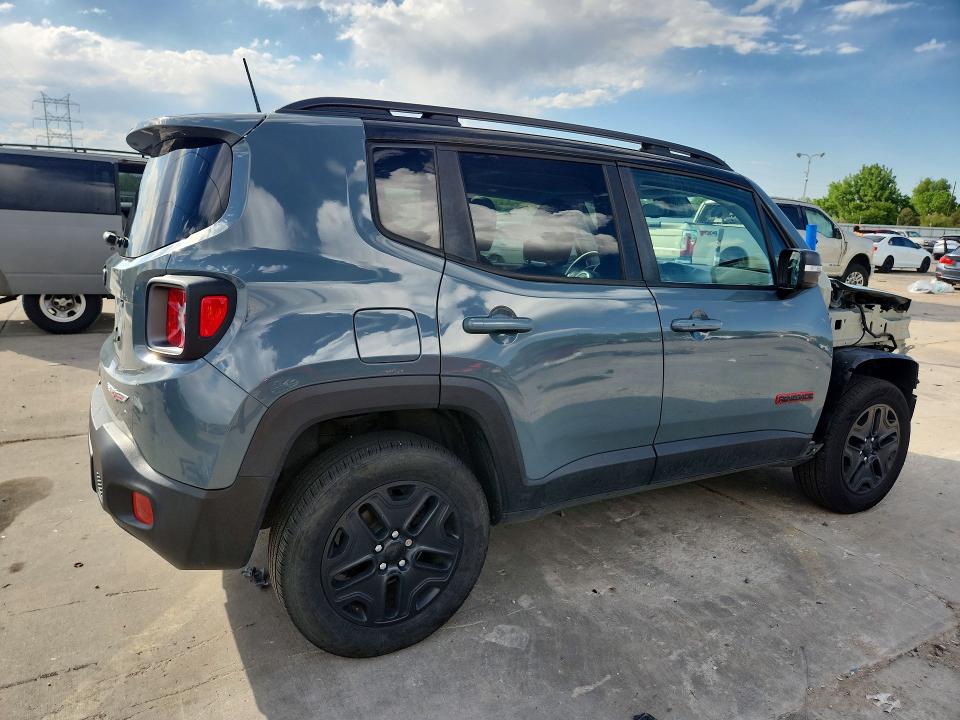 2018 Jeep Renegade VIN ZACCJBCB6JPH77698 COPART salvage auction — FRONT END, Co - Public - Salvage Title, sold $2,050 on 2026-08-03 (photo 3)
