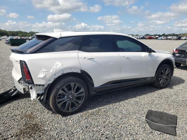 2025 Cadillac Optiq VIN 3GYK3GMR4SS158591 COPART salvage auction — REAR END, Fl - Cert Of Title Slvg Rebuildable, sold $17,500 on 2026-08-07 (photo 3)