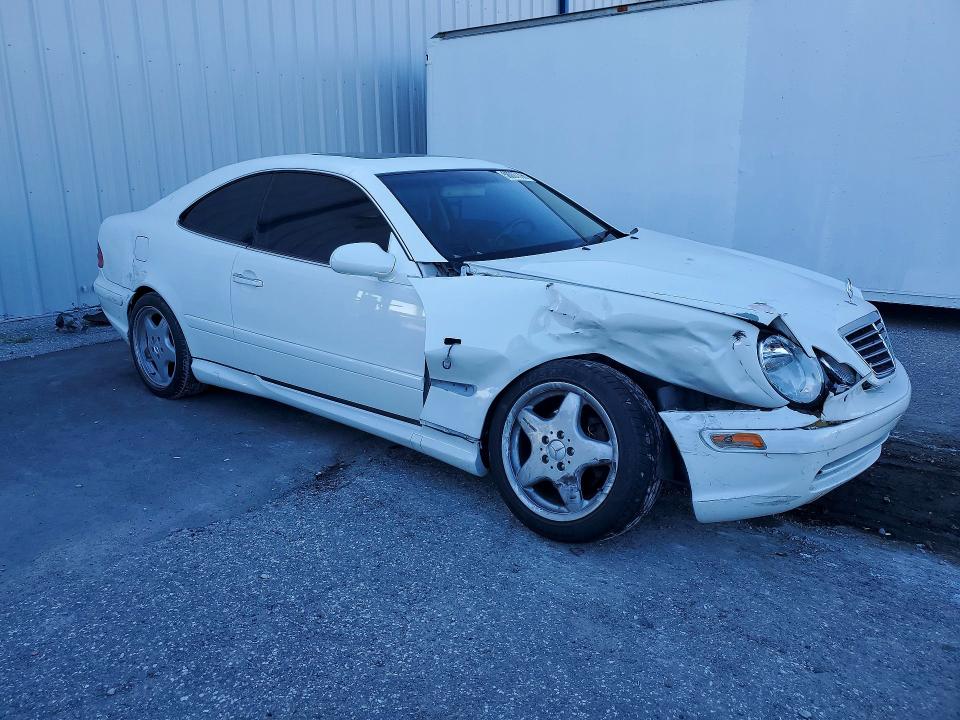 1999 Mercedes-benz Clk-class VIN WDBLJ70G4XF100267 COPART salvage auction — FRONT END, FL - CERT OF TITLE SLVG REBUILDABLE, sold $275 on 2026-07-17 (photo 4)