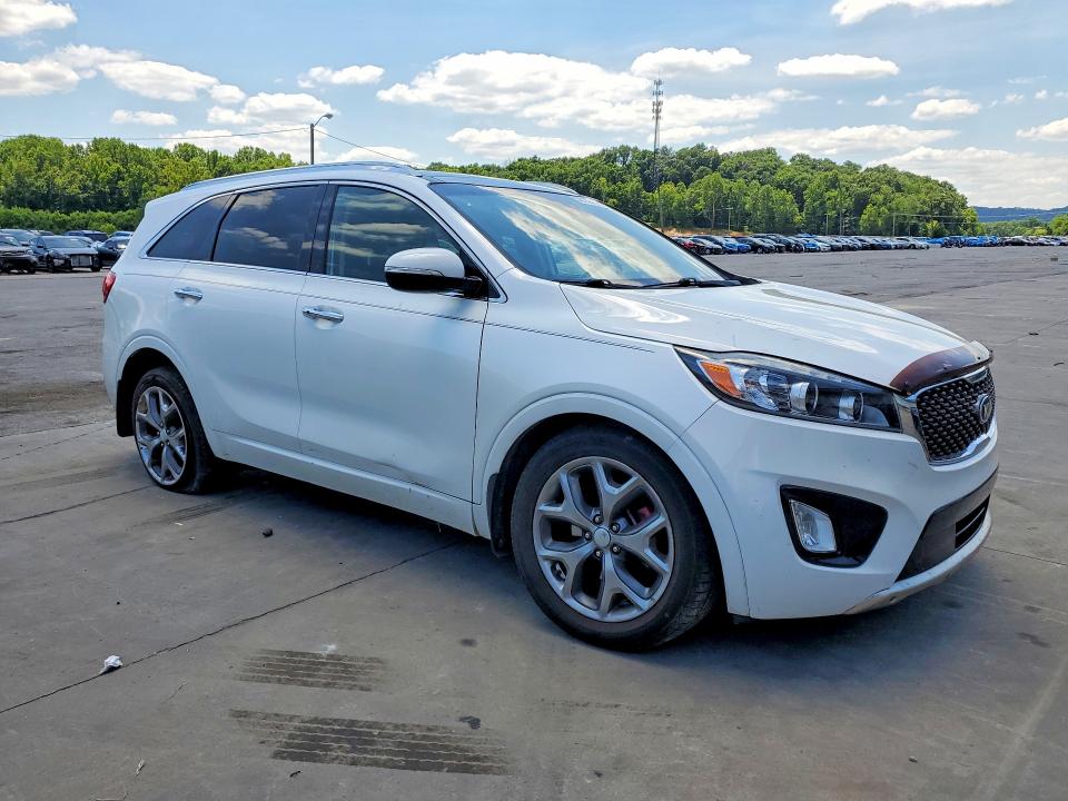 2018 Kia Sorento VIN 5XYPK4A5XJG377442 COPART salvage auction — SIDE, Ky - Cert Of Title-Salvage, sold $2,750 on 2026-07-13 (photo 4)