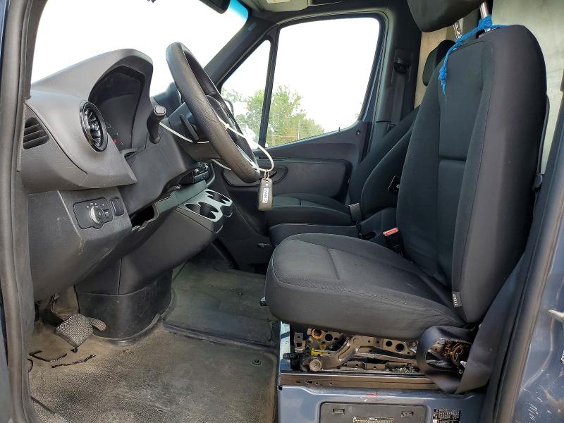 2019 Mercedes-benz VIN WD4PF0CD0KP047539 COPART salvage auction — ROLLOVER, Tx - Certificate Of Title, sold $9,400 on 2026-07-29 (photo 7)