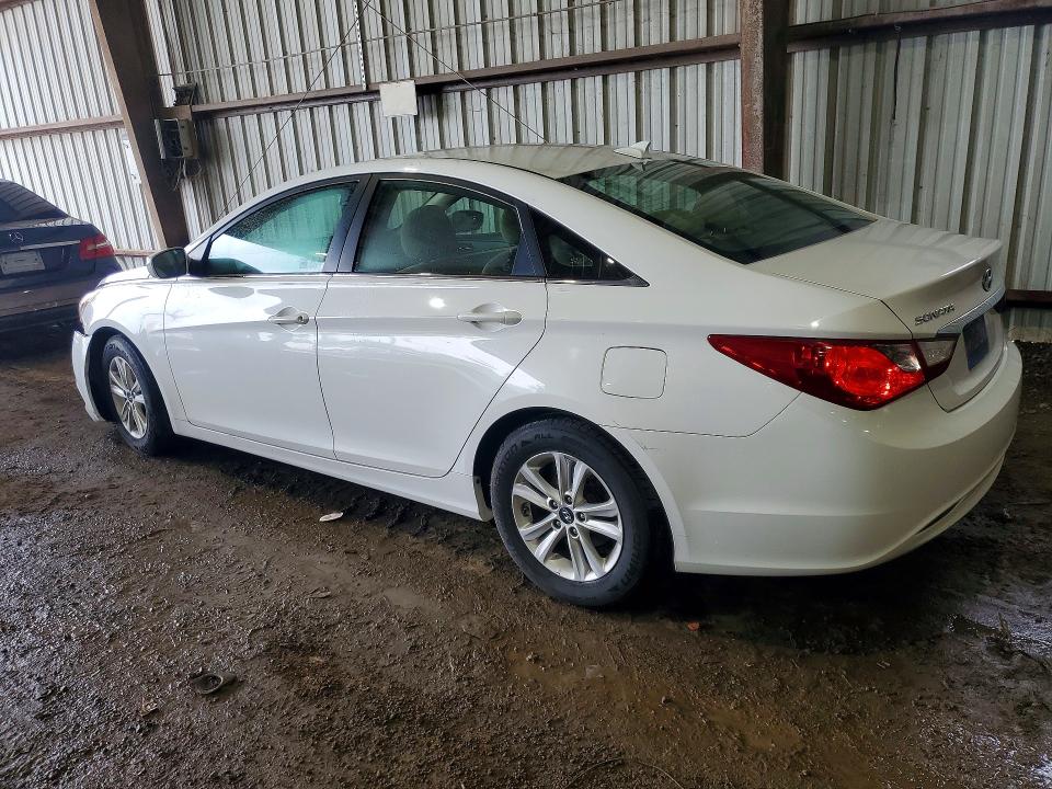 2013 Hyundai Sonata VIN 5NPEB4ACXDH737330 COPART salvage auction — FRONT END, Tx - Salvage Vehicle Title, sold $1,300 on 2026-07-20 (photo 2)