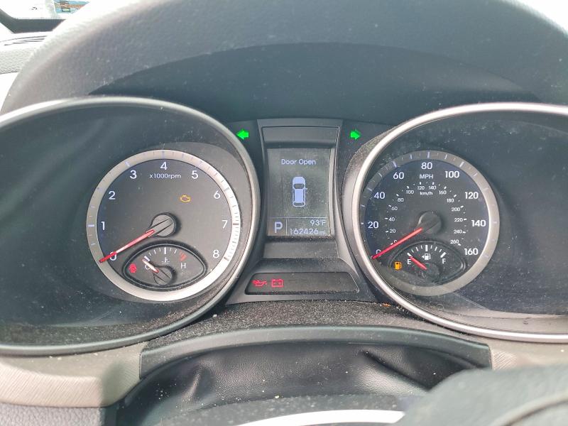 2016 Hyundai Santa fe VIN KM8SM4HF3GU160434 COPART salvage auction — MINOR DENT/SCRATCHES, Ky - Certificate Of Title, sold $1,400 on 2026-07-20 (photo 9)
