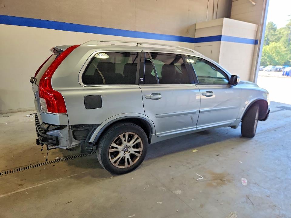 2014 Volvo Xc90 VIN YV4952CZ5E1702313 COPART salvage auction — REAR END, Va - Cert Of Title - Salvage, sold $450 on 2026-07-17 (photo 3)