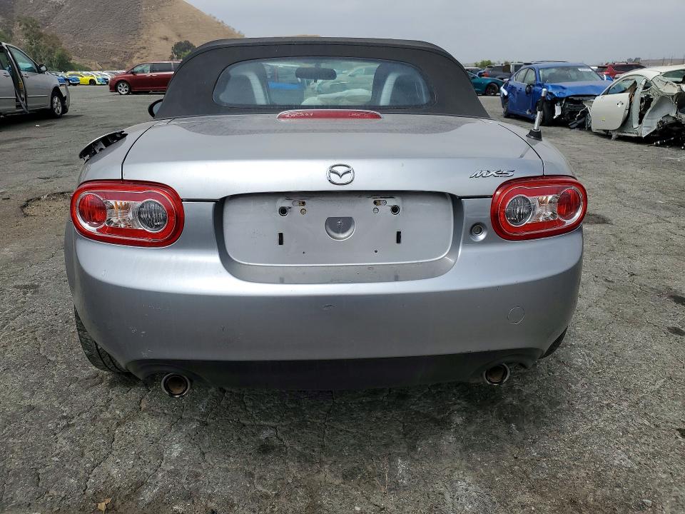 2011 Mazda Mx-5 miata VIN JM1NC2JF3B0215080 COPART salvage auction — FRONT END, CA - SALVAGE CERTIFICATE, sold $925 on 2026-07-02 (photo 6)