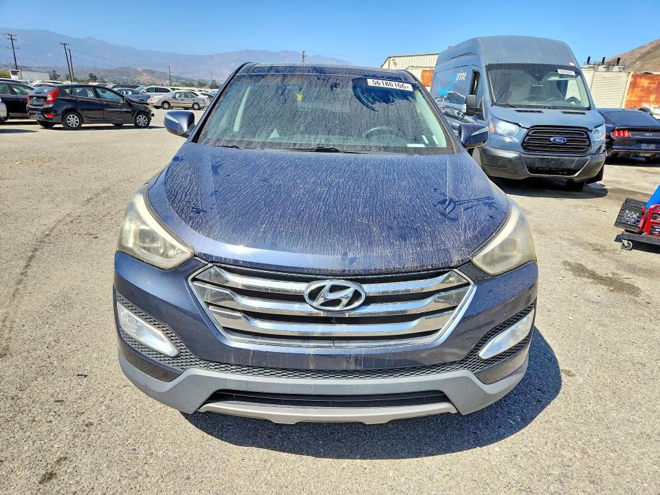 2013 Hyundai Santa fe VIN 5XYZW3LA3DG047583 COPART salvage auction — MINOR DENT/SCRATCHES, Ca - Dis/Dlr/Exp Only Clean Title, sold $1,150 on 2026-07-10 (photo 5)