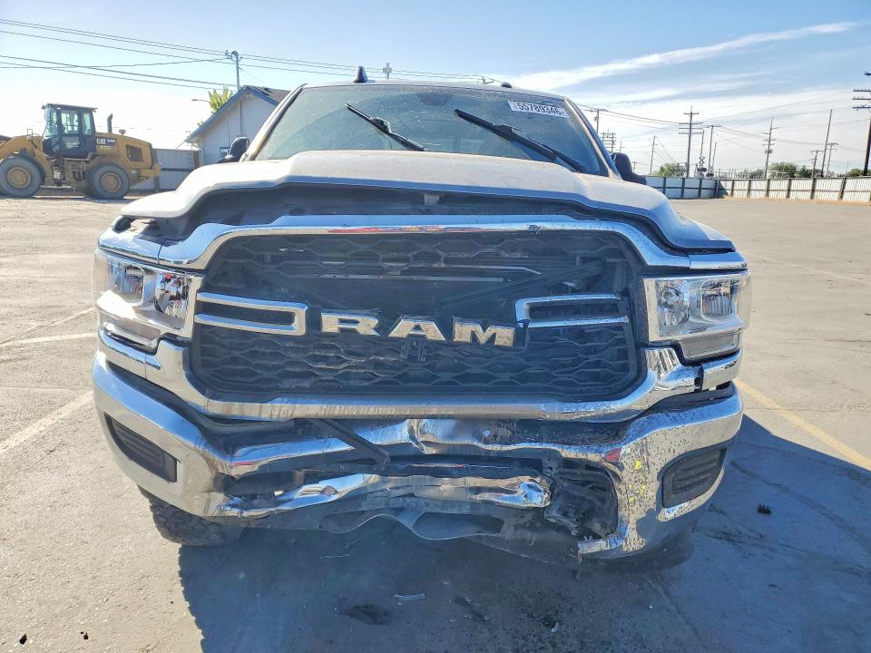 2022 Ram 2500 VIN 3C6UR5CJ3NG109748 COPART salvage auction — FRONT END, ID - SALVAGE CERTIFICATE OF TITLE, sold $8,300 on 2026-07-02 (photo 5)