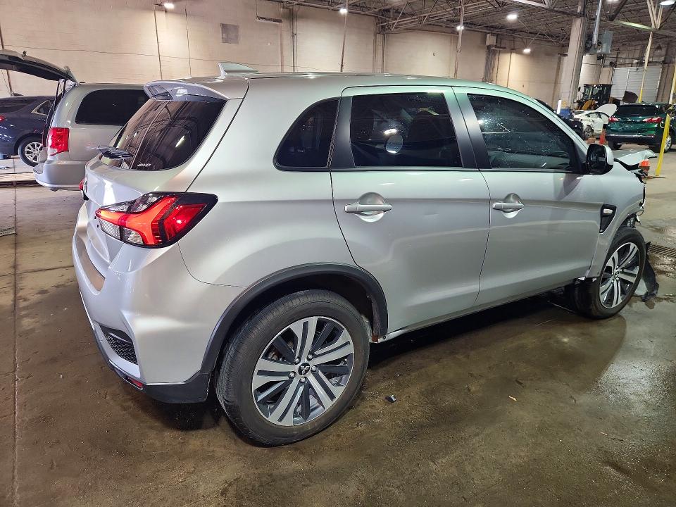 2024 Mitsubishi Outlander sport VIN JA4ARUAU0RU019120 COPART salvage auction — FRONT END, Mi - Certificate Of Title, sold $5,900 on 2026-07-08 (photo 3)