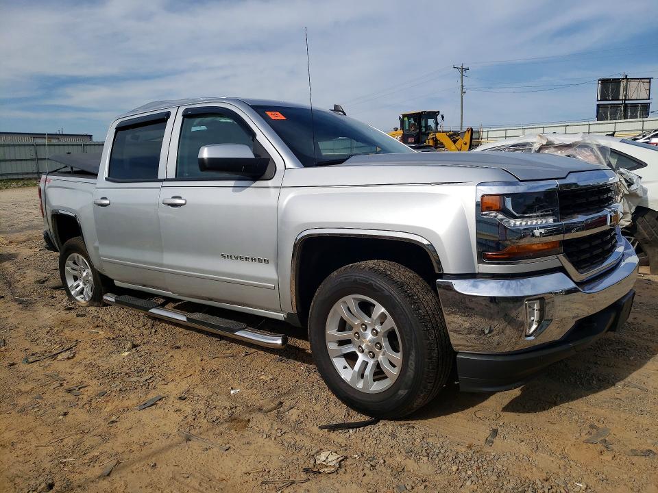 2017 Chevrolet Silverado 1500 VIN 3GCUKREC3HG195215 COPART salvage auction — ALL OVER, VA - CERT OF TITLE - SALVAGE, sold $4,550 on 2026-07-17 (photo 4)