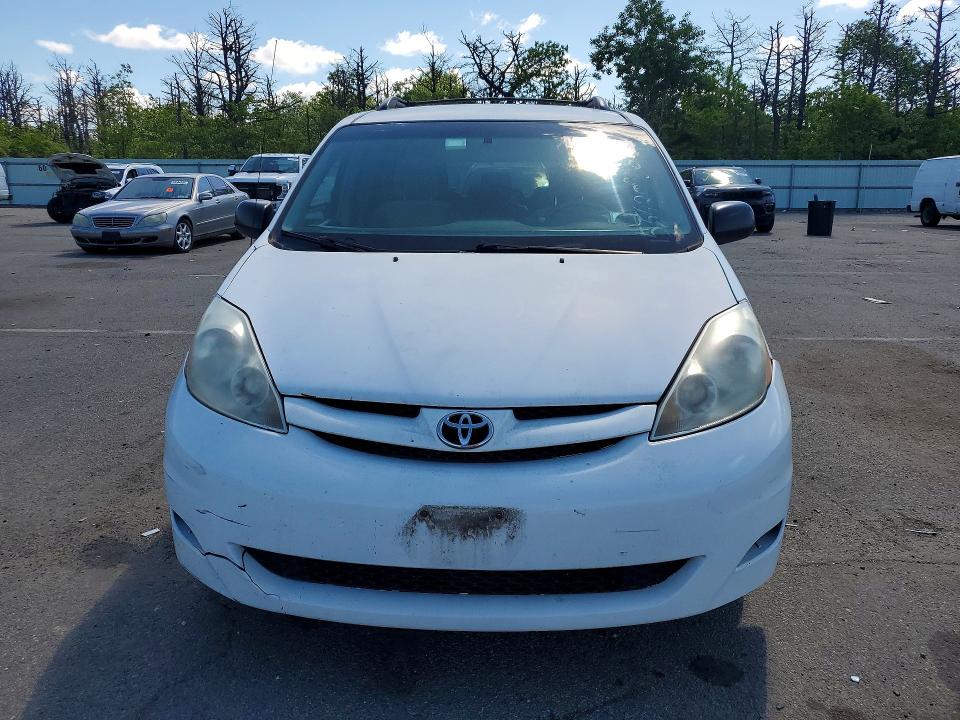 2009 Toyota Sienna VIN 5TDZK23C19S253437 COPART salvage auction — NORMAL WEAR, Ny - Certificate Of Title, sold $650 on 2026-07-29 (photo 5)