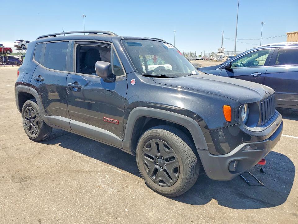 2018 Jeep Renegade VIN ZACCJBCB6JPH04931 COPART salvage auction — SIDE, Oh - Cert Of Title-Salvage, sold $1,700 on 2026-08-19 (photo 4)