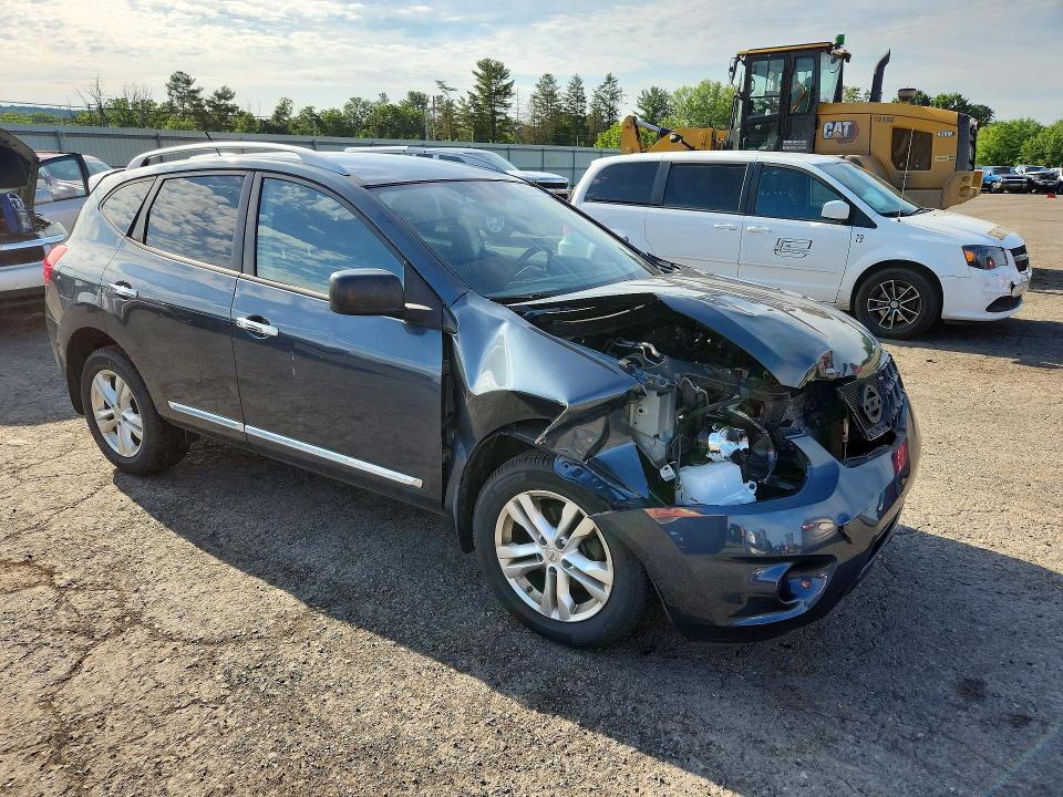 2015 Nissan Rogue VIN JN8AS5MV6FW765273 COPART salvage auction — FRONT END, PA - CERTIFICATE OF SALVAGE, sold $1,150 on 2026-07-17 (photo 4)
