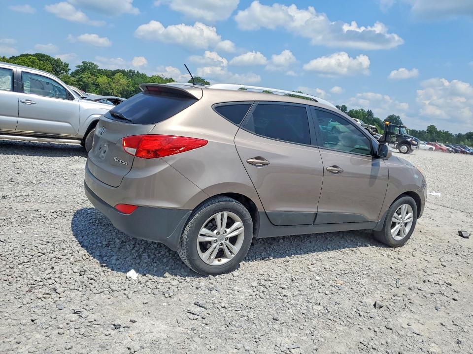 2013 Hyundai VIN KM8JU3AC2DU724754 COPART salvage auction — UNDERCARRIAGE, AL - CERT OF TITLE-SALVAGE TITLE (P), sold $1,650 on 2026-07-28 (photo 3)