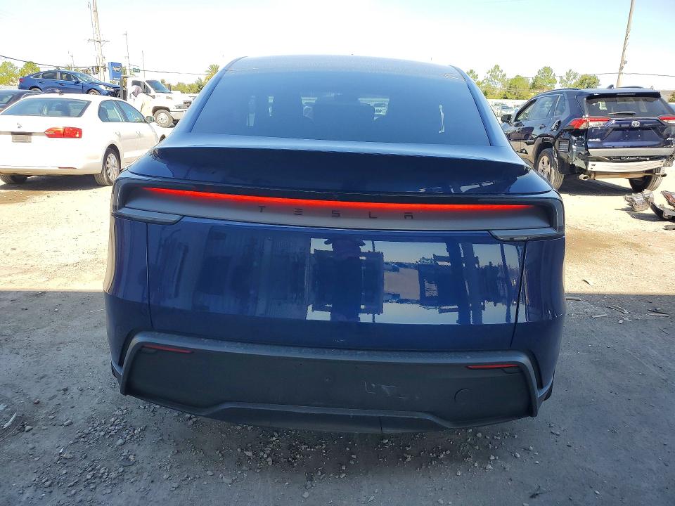 2026 Tesla Model y VIN 7SAYGDED7TA443091 COPART salvage auction — FRONT END, Fl - Cert Of Title Slvg Rebuildable, sold $14,700 on 2026-07-10 (photo 6)